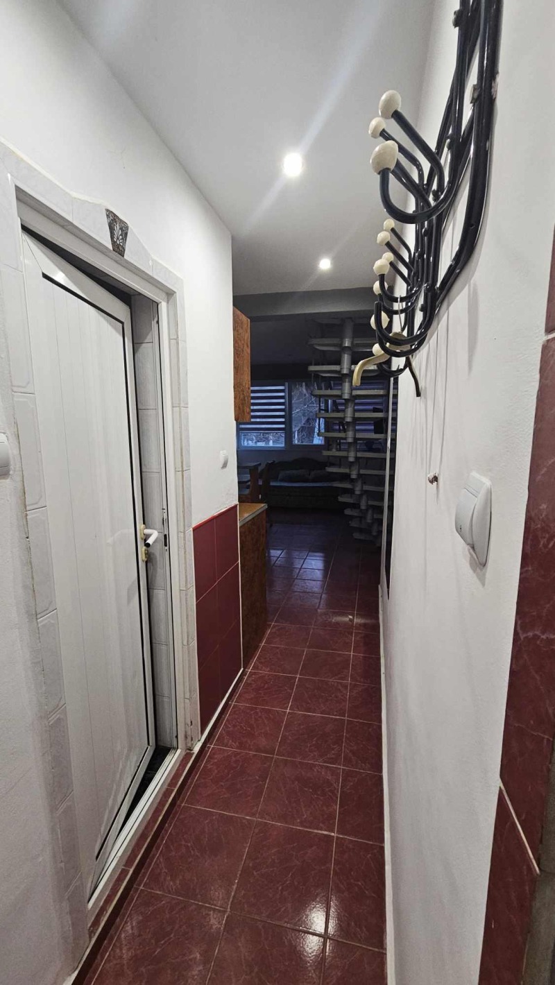 Para alugar  Casinha Varna , Okrajna bolnica-Generali , 85 m² | 93762057 - imagem [12]