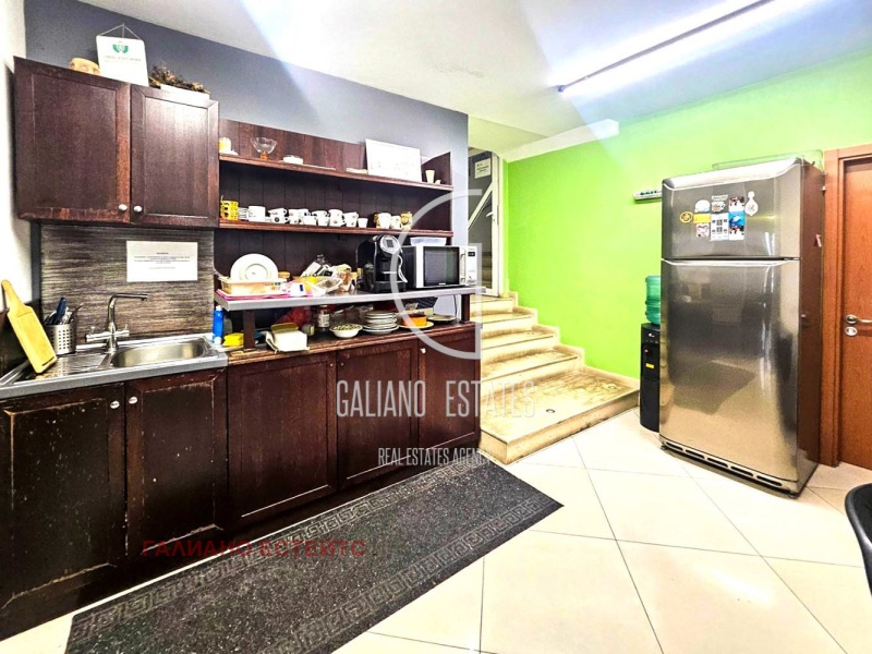 De inchiriat  Birou Sofia , Țentâr , 450 mp | 94348084 - imagine [7]