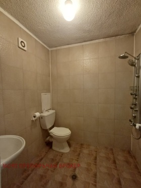    3- | Imot.bg    11