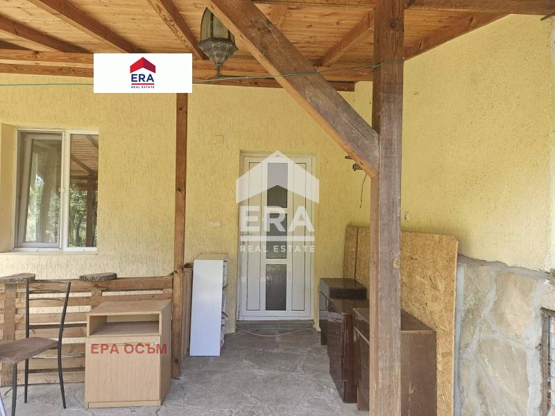 Дава под наем КЪЩА, гр. Ловеч, Дикисана, снимка 2 - Къщи - 54560980
