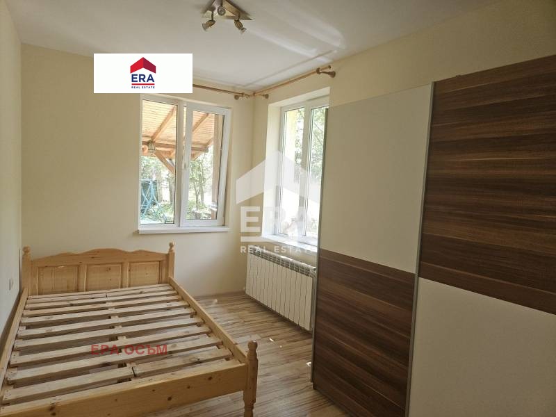 Дава под наем КЪЩА, гр. Ловеч, Дикисана, снимка 12 - Къщи - 54560980
