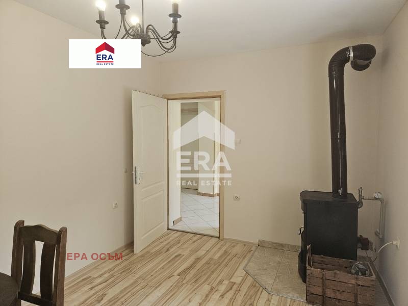 Дава под наем КЪЩА, гр. Ловеч, Дикисана, снимка 7 - Къщи - 54560980