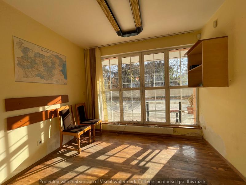 Дава под наем МАГАЗИН, гр. София, Хладилника, снимка 12 - Магазини - 53038965