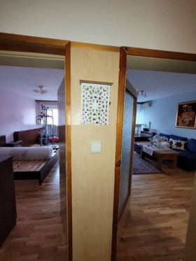 1 bedroom Oborishte, Sofia 7