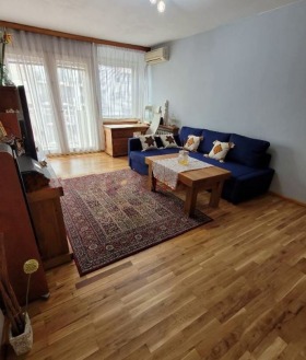 1 bedroom Oborishte, Sofia 2