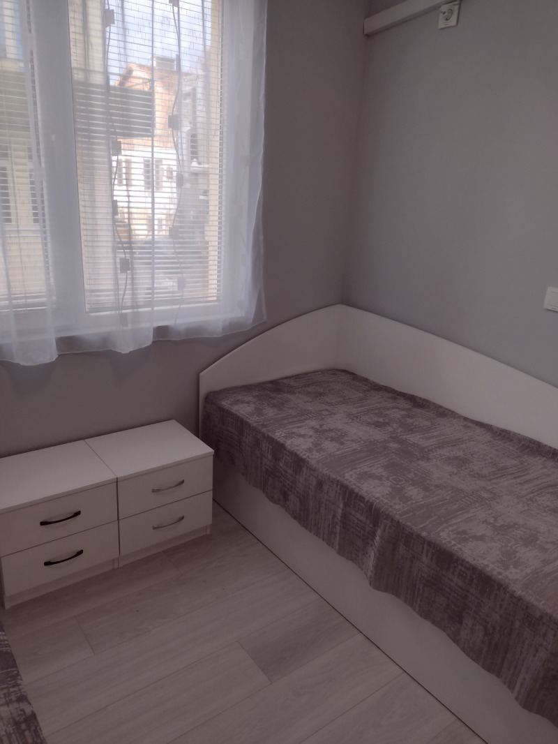 Do wynajęcia  2 sypialnie Sofia , Centar , 80 mkw | 46851473 - obraz [8]