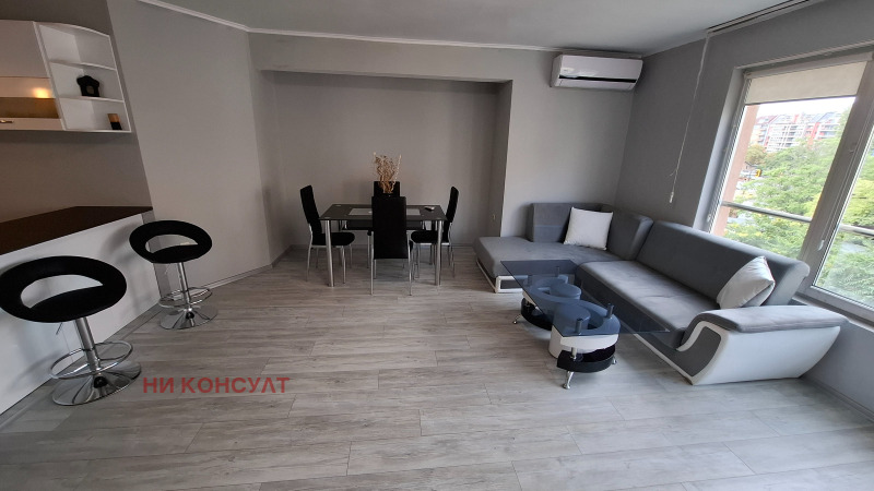 Издаје се  2 спаваће собе Софија , Центар , 85 м2 | 11487117 - слика [5]