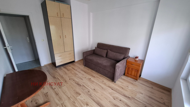 Издаје се  2 спаваће собе Софија , Центар , 85 м2 | 11487117 - слика [14]