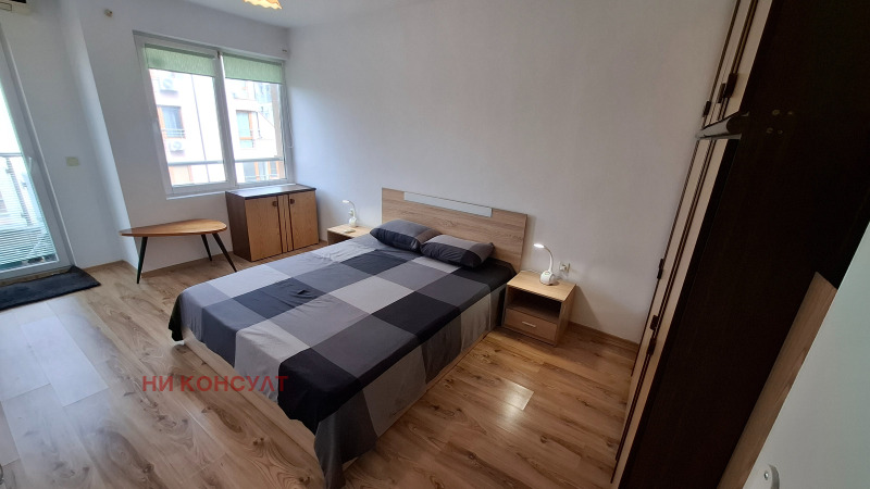 Издаје се  2 спаваће собе Софија , Центар , 85 м2 | 11487117 - слика [11]