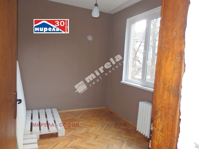 Дава под наем 3-СТАЕН, гр. София, Център, снимка 5 - Апартаменти - 53371001