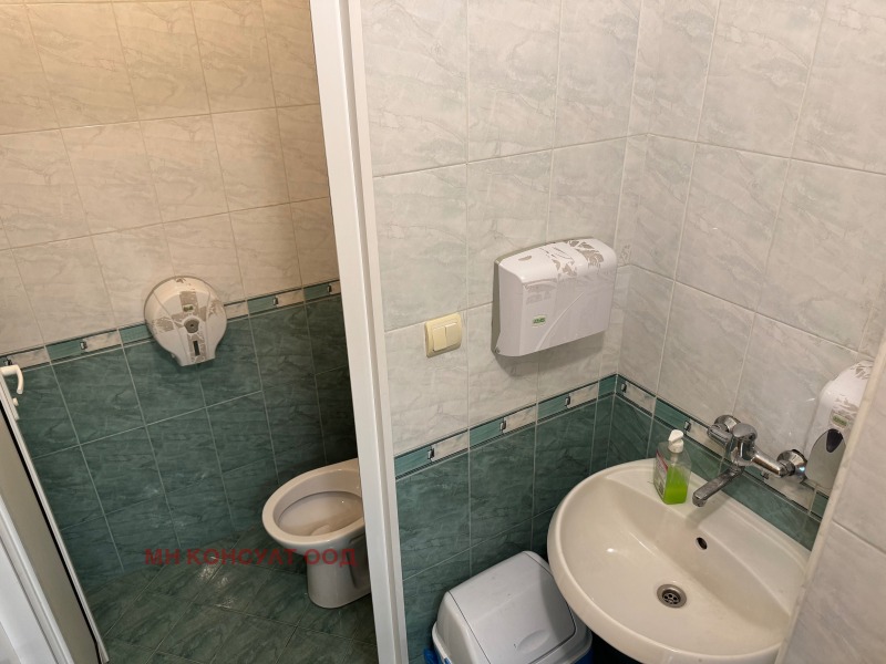 För uthyrning  Kontor Sofia , Razsadnika , 70 kvm | 94769452 - bild [8]