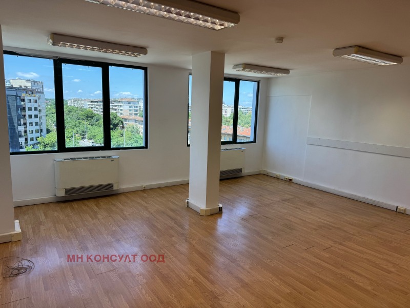 För uthyrning  Kontor Sofia , Razsadnika , 70 kvm | 94769452