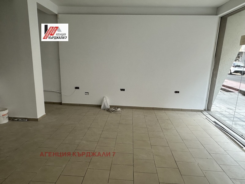 Para alugar  Comprar Kardjali , Centar , 60 m² | 99894447 - imagem [2]