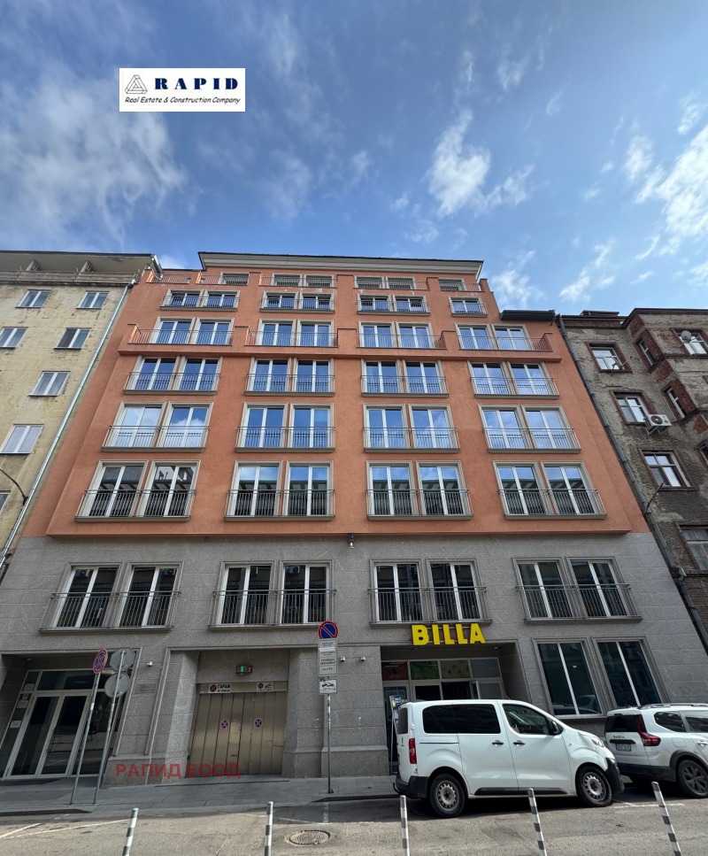Дава под Наем ОФИС в град София, Център - 805 кв.м / 11 300 € » 22 100.88 лв., РАПИД ЕООД