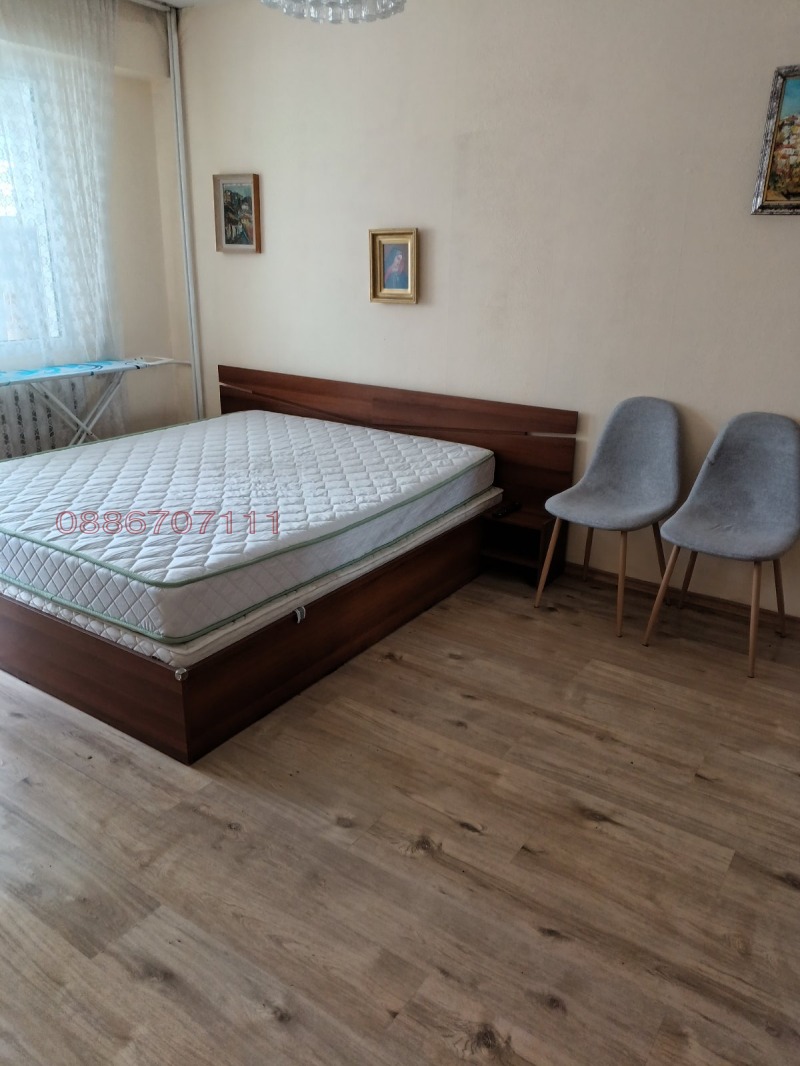Издаје се  1 спаваћа соба Софија , Надежда 2 , 67 м2 | 98975980 - слика [2]