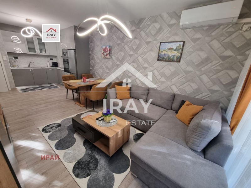 Te huur  1 slaapkamer Stara Zagora , Tsentar , 75 m² | 49005618