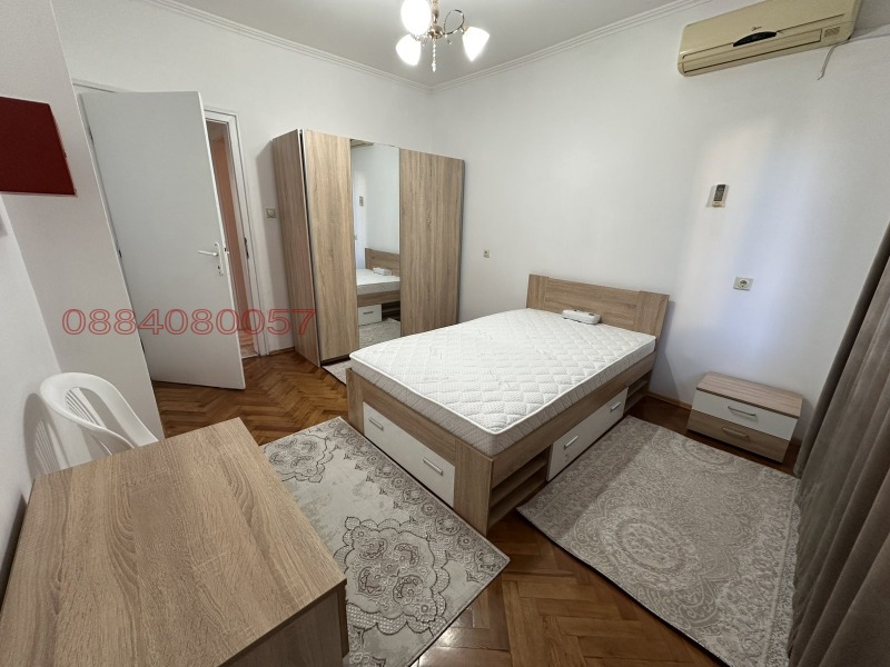 Kiralık  2 yatak odası Plovdiv , Centralna gara , 120 metrekare | 69985570 - görüntü [4]