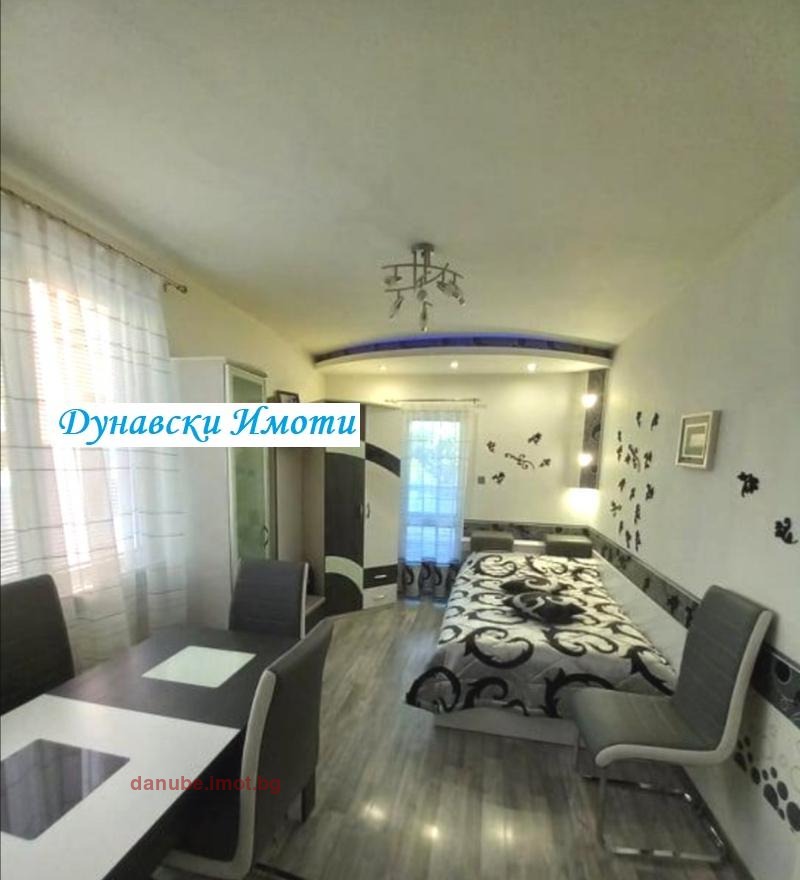 Издаје се  2 спаваће собе Русе , Јaлта , 90 м2 | 54926474 - слика [3]