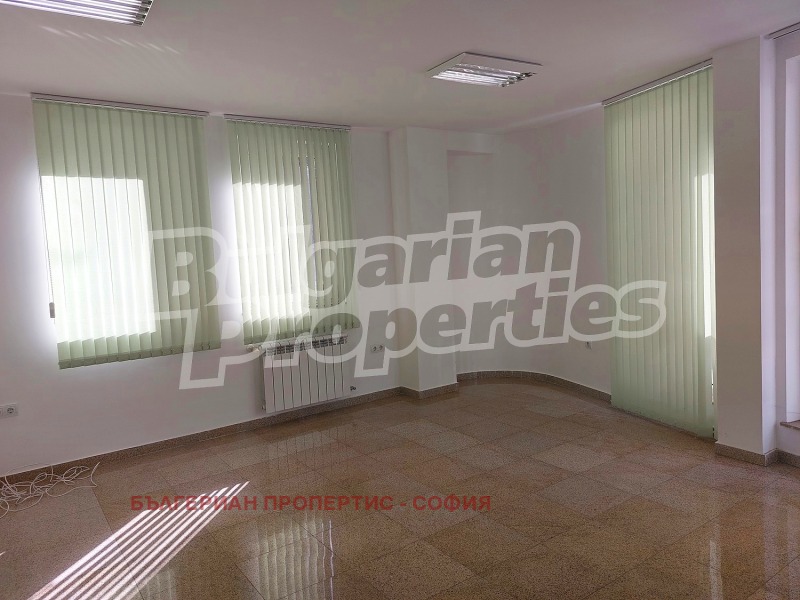 Дава под наем ОФИС, гр. София, Медицинска академия, снимка 2 - Офиси - 53471249