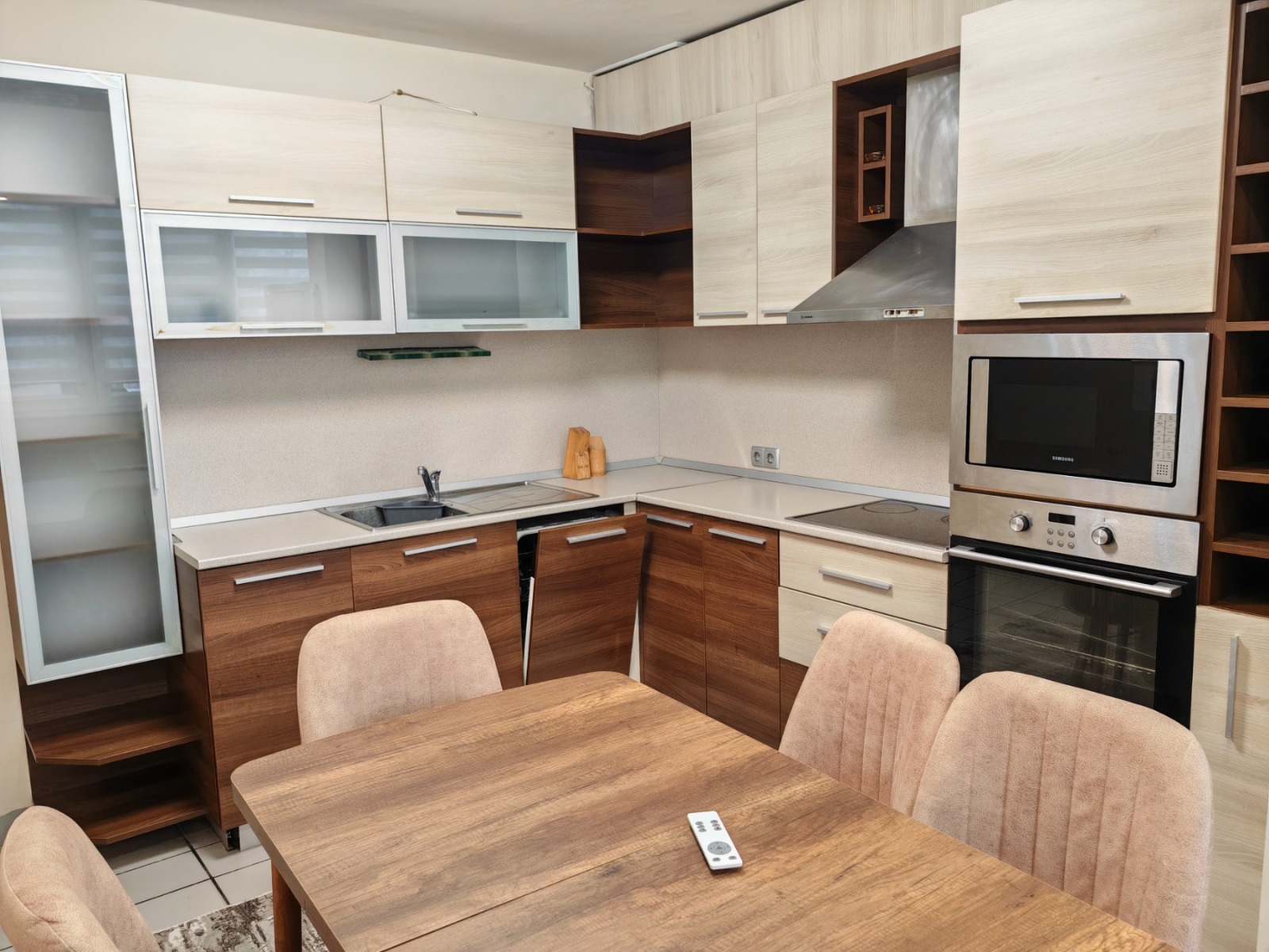 Дава под наем 3-СТАЕН, гр. Русе, Здравец Север 1, снимка 2 - Апартаменти - 54222955