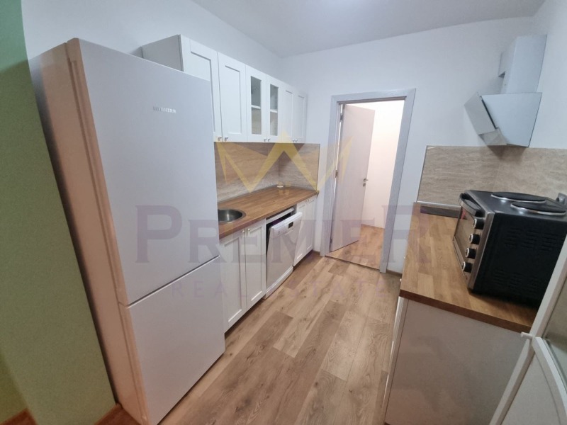 Дава под нем  2-стаен, град Варна, Цветен квартал •  475 EUR • ID 58425776 — holmes.bg - [1] 