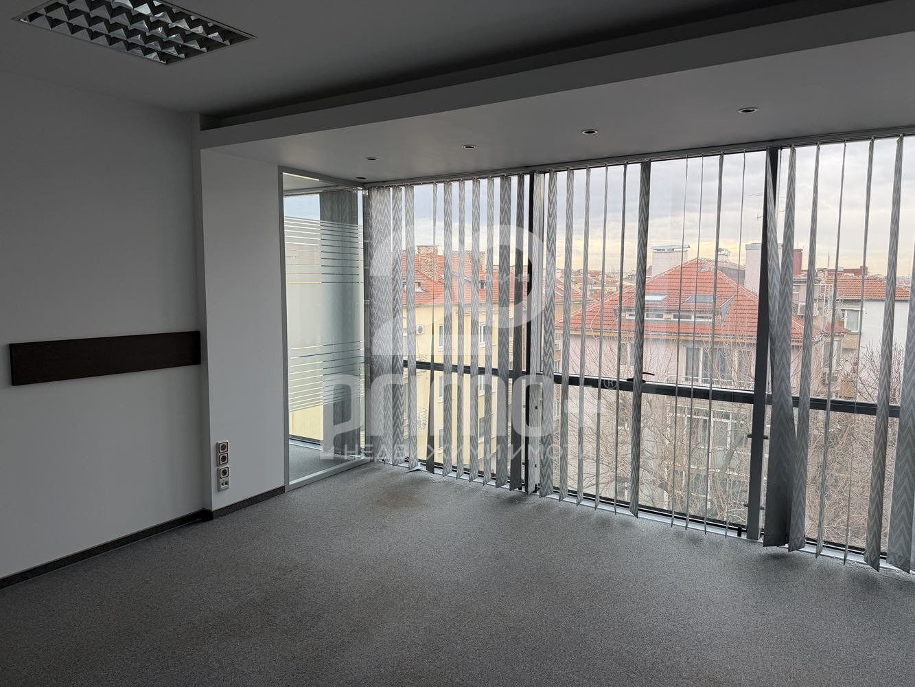 Дава под наем ОФИС, гр. София, Център, снимка 4 - Офиси - 54331290