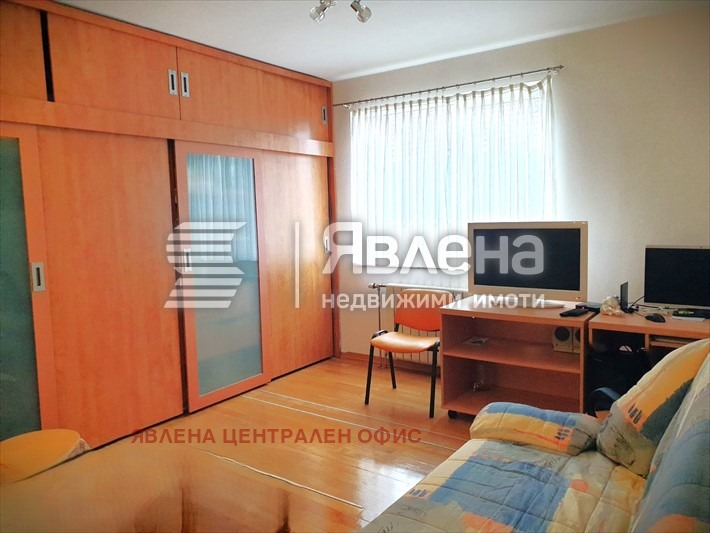 Дава под наем 3-СТАЕН, гр. София, Лозенец, снимка 5 - Апартаменти - 53952806