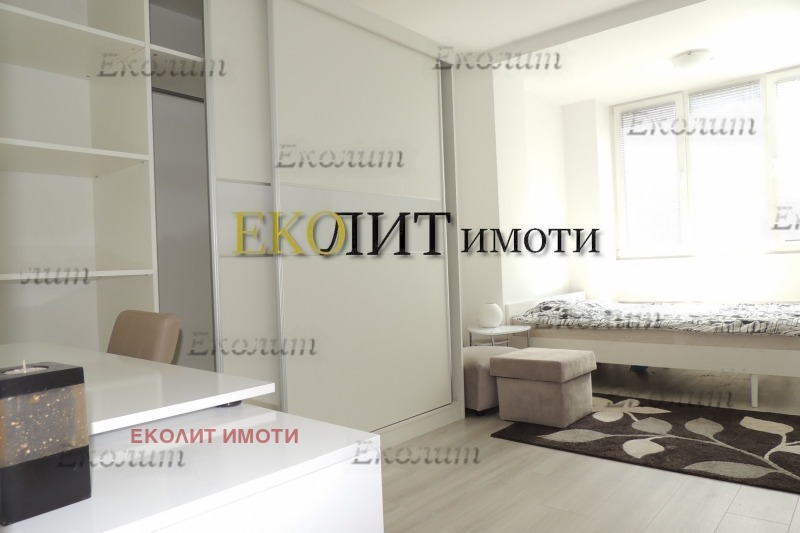 K pronájmu  2 ložnice Sofia , Centar , 110 m2 | 87290549 - obraz [2]