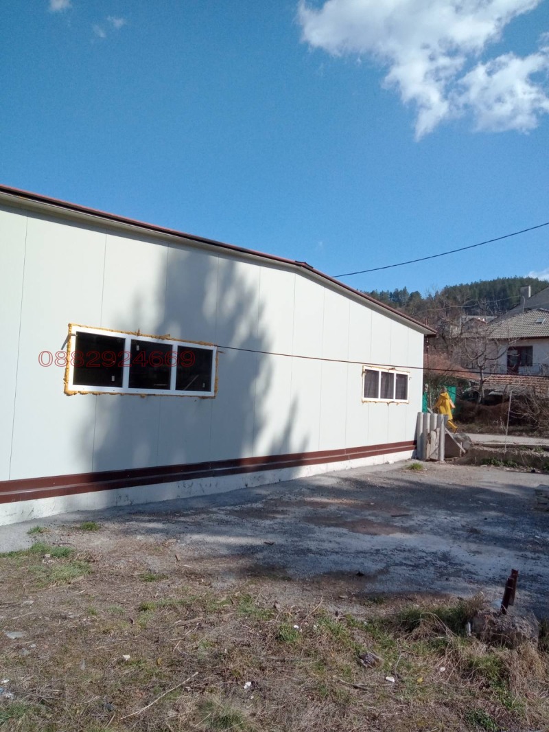 Дава под наем ПРОМ. ПОМЕЩЕНИЕ, гр. Трън, област Перник, снимка 2 - Производствени сгради - 52784569