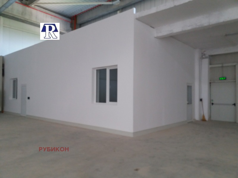 A louer  Stockage Plovdiv , Indoustrialna zona - Sever , 1680 m² | 44887659 - image [3]