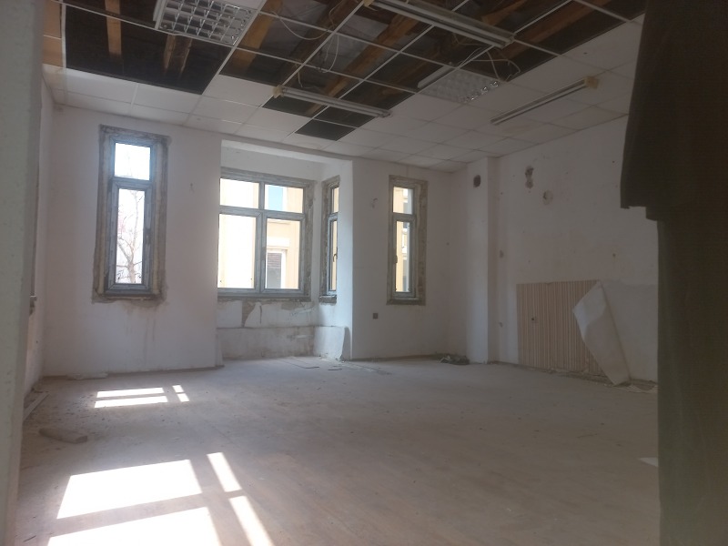 Дава под наем  2-стаен град Пловдив , Капана , 72 кв.м | 88683288