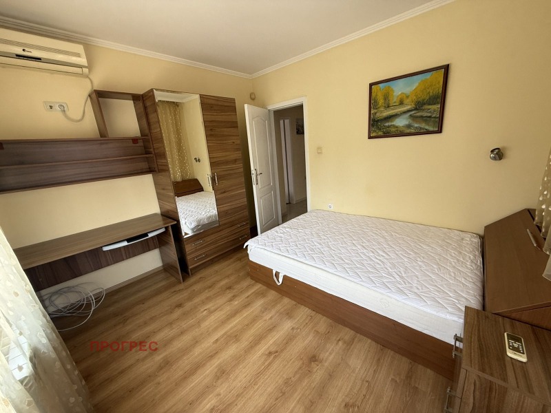 Zu vermieten  3 Schlafzimmer Plowdiw , Karschijaka , 145 qm | 15619499 - Bild [17]
