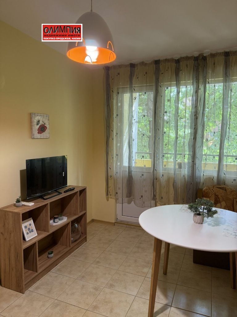 Издаје се  1 спаваћа соба Плевен , Широк центар , 50 м2 | 87189588 - слика [3]