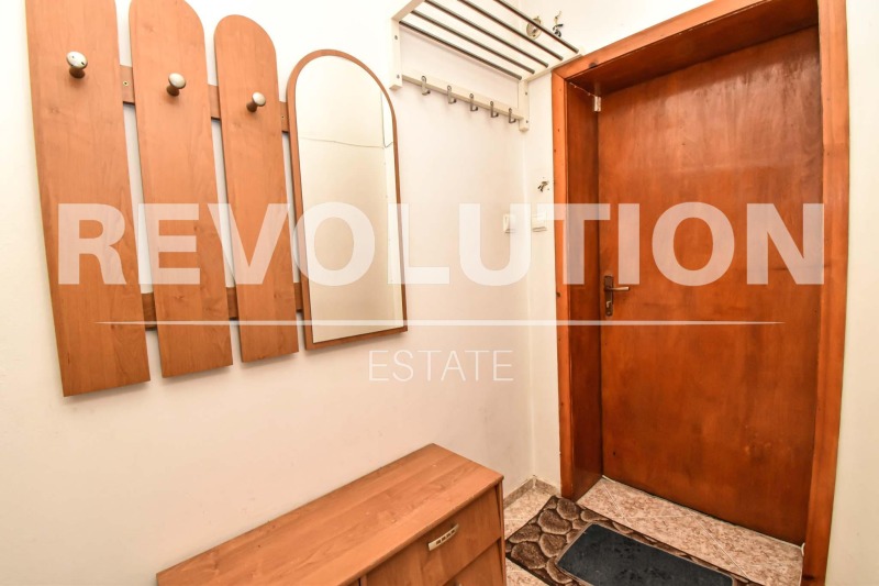 Дава под наем 2-СТАЕН, гр. София, Лозенец, снимка 10 - Апартаменти - 53511866