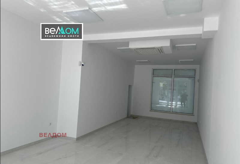 Do wynajęcia  Sklep Warna , Centar , 125 mkw | 50501229 - obraz [2]