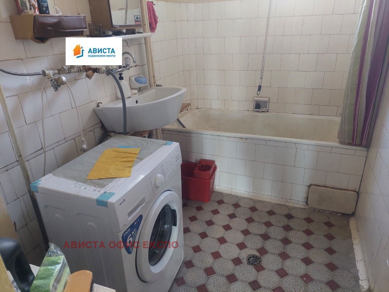 Дава под наем СТАЯ, гр. София, Център, снимка 5 - Стаи под наем - 52748994