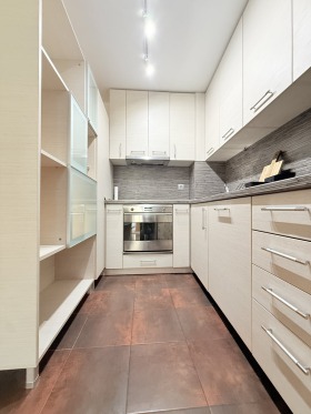 ����� ���� ��� ���� 2-�����,���� ������, ������>