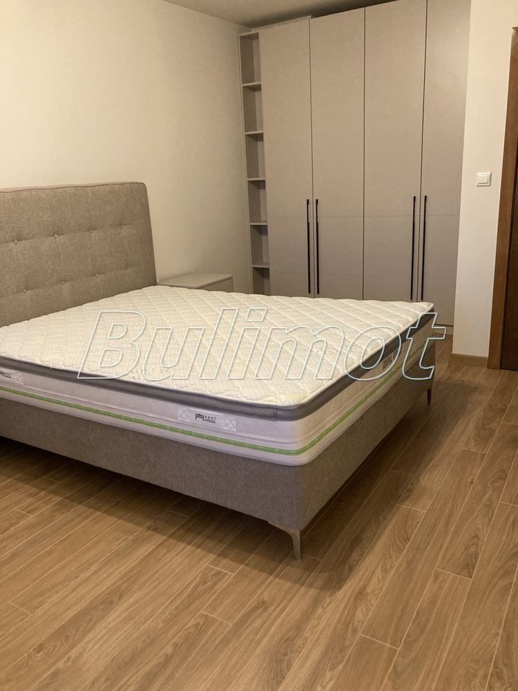 Дава под наем 3-СТАЕН, гр. Варна, Център, снимка 3 - Апартаменти - 53506948