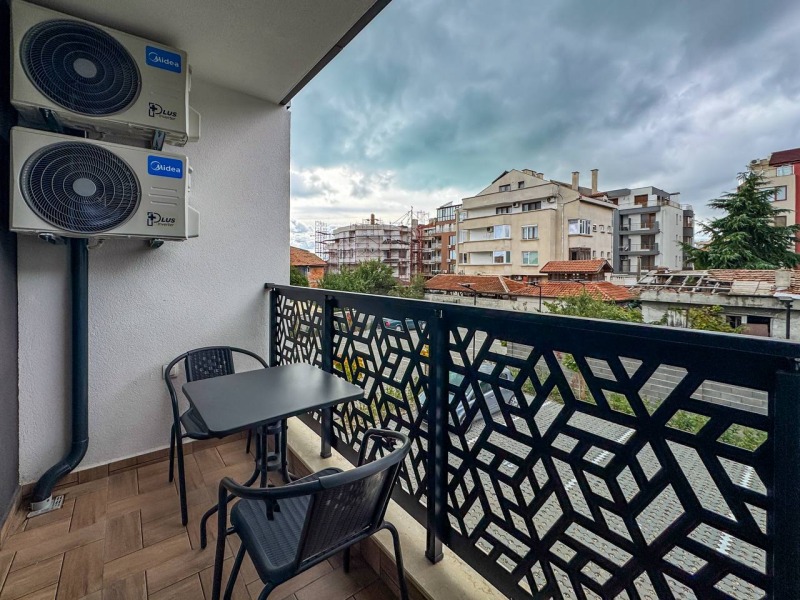 Zu vermieten  1 Schlafzimmer Burgas , Sarafowo , 64 qm | 42689139 - Bild [14]
