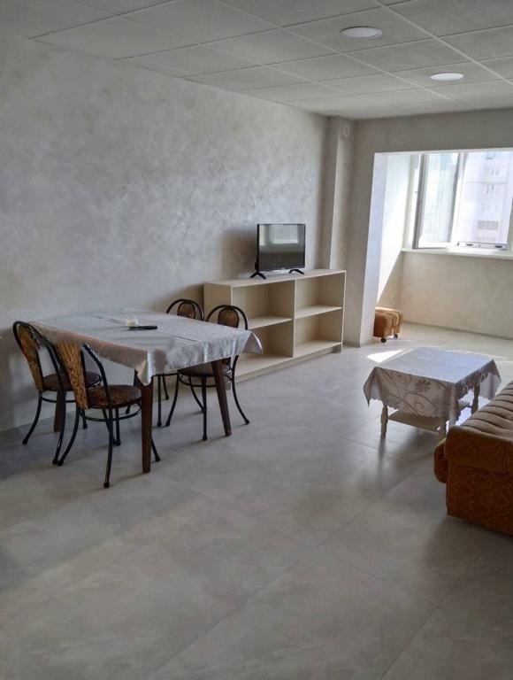 Дава под наем 2-СТАЕН, гр. София, Обеля 1