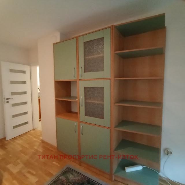 Дава под наем  Офис град Бургас , Възраждане , 25 кв.м | 92406480 - изображение [2]