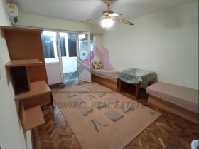 Studio Czajka, Warna 1