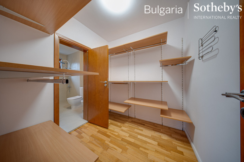 Дава под наем КЪЩА, гр. София, Малинова долина, снимка 16 - Къщи - 52468462