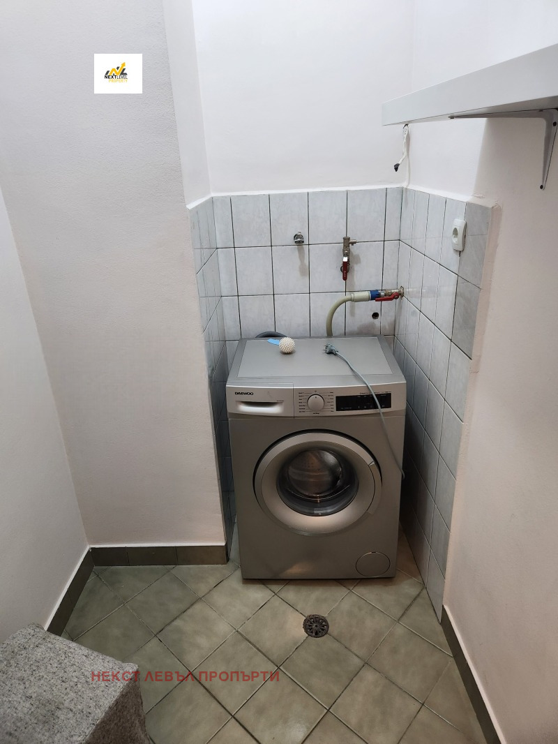 Издаје се  2 спаваће собе Софија , Обориште , 125 м2 | 24568394 - слика [11]