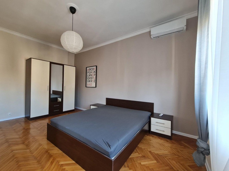 A louer  3 chambres Sofia , Tsentar , 135 m² | 61215514 - image [9]