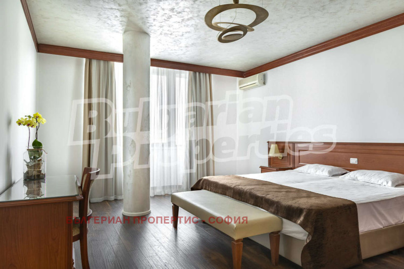 Do wynajęcia  3+ sypialni Sofia , Witosza , 213 mkw | 63897676 - obraz [17]