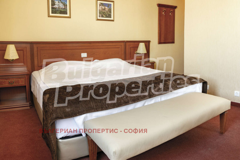 Do wynajęcia  3+ sypialni Sofia , Witosza , 213 mkw | 63897676 - obraz [11]