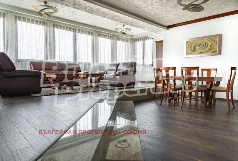 Do wynajęcia  3+ sypialni Sofia , Witosza , 213 mkw | 63897676 - obraz [16]