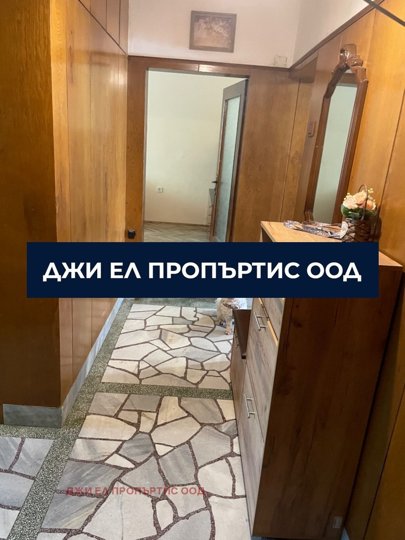 Дава под наем 3-СТАЕН, гр. София, Света Троица, снимка 10 - Апартаменти - 55430952
