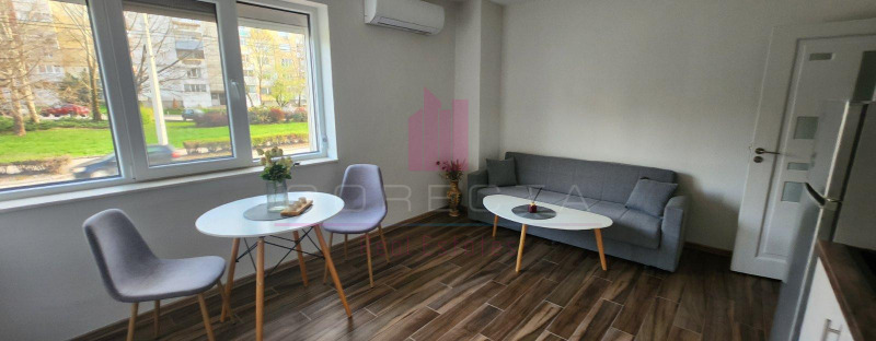 Дава под наем  2-стаен град Русе , Център , 50 кв.м | 69321751 - изображение [2]